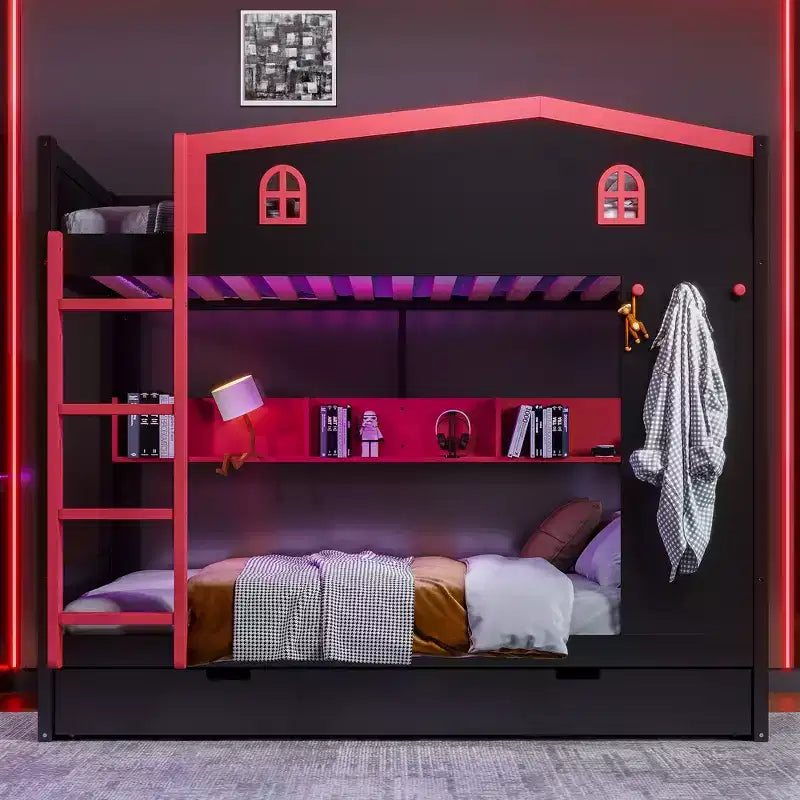 Lit superposé avec lit gigogne, étagères de rangement et crochets