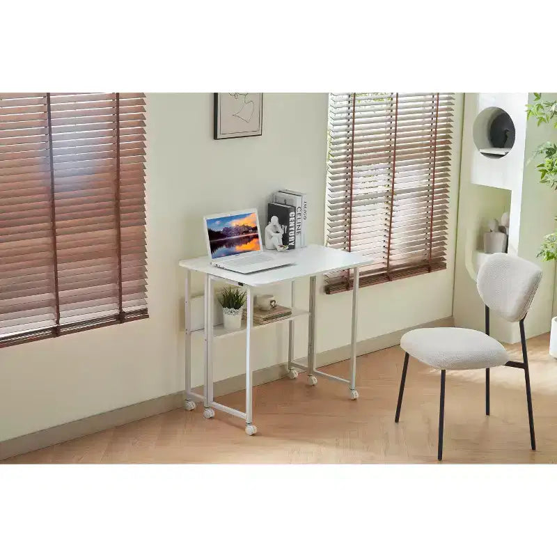 Klapparbeitstisch, zusammenklappbarer Computertisch mit Rollen, MDF-Tischplatte, Eisengestell, Schreibtisch für Homeoffice, Schlafzimmer und Gaming-Zimmer